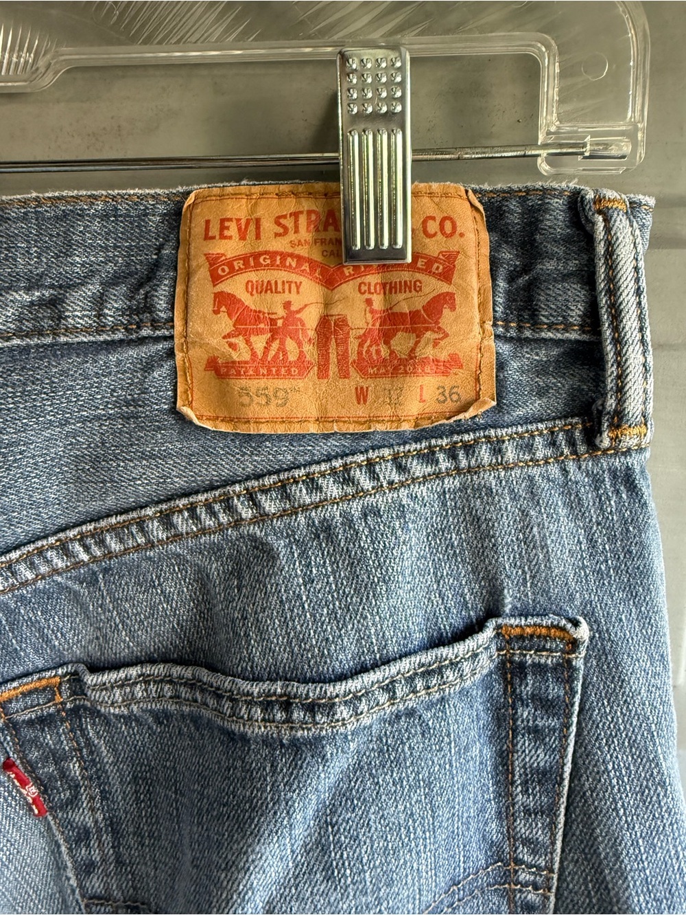 Levi's Men's Relaxed Jeans in Light Blue Denim